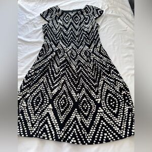 AB Studio Black & White Chevron Dot Maxi Dress